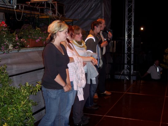 002010.jpg
